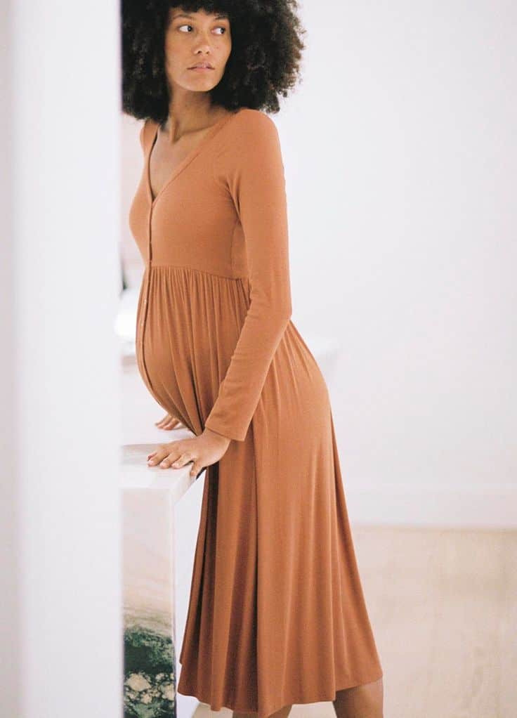 The Best Flowy Maternity Dresses for Every Occasion