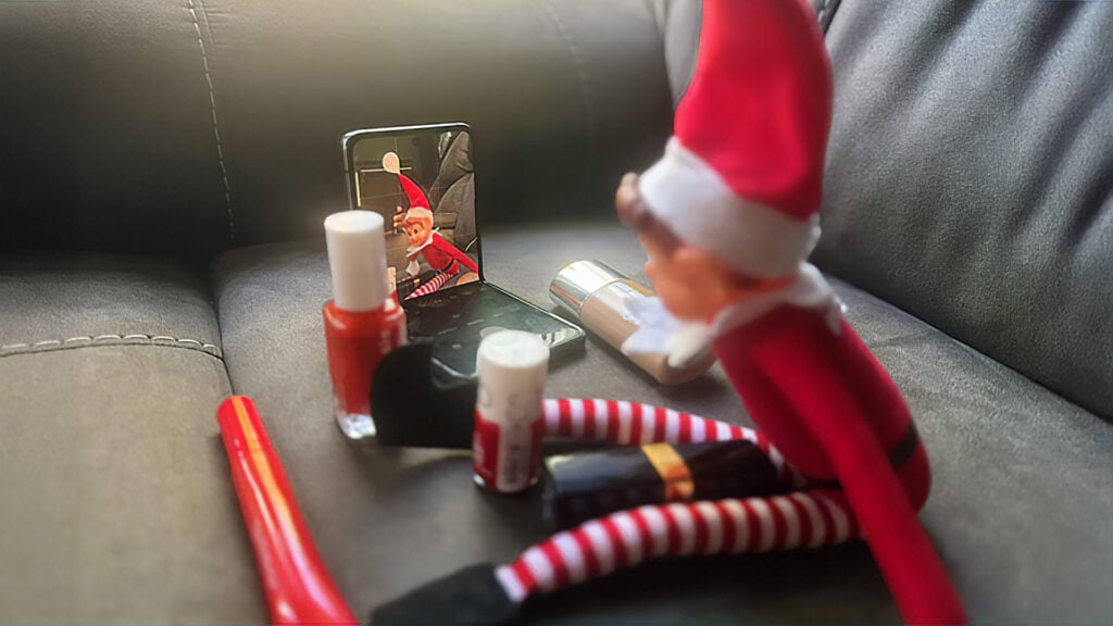 Hilarious Elf on the Shelf Ideas