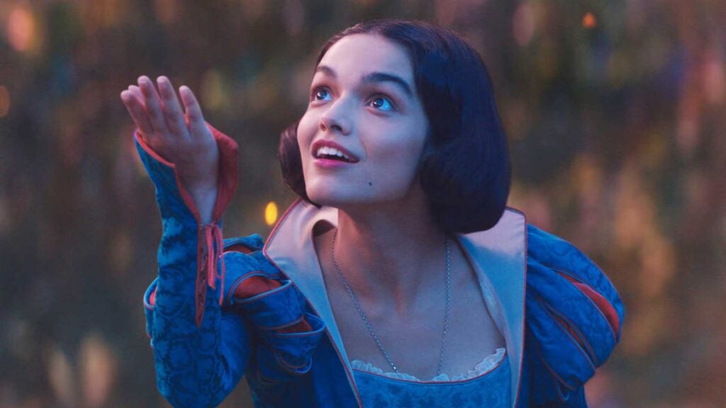 Rachel Zegler snow white