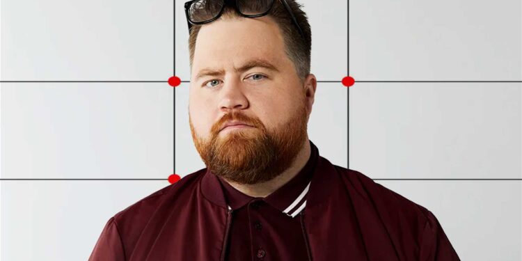 10 Famous Actors Who Aren't Ashamed Of Their Christian Faith & Belief in God