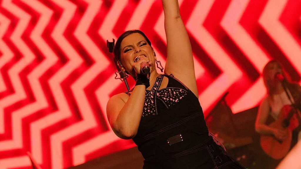 Nelly Furtado Tour