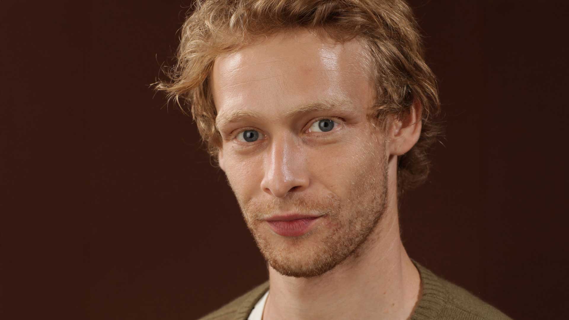 Johnny Lewis