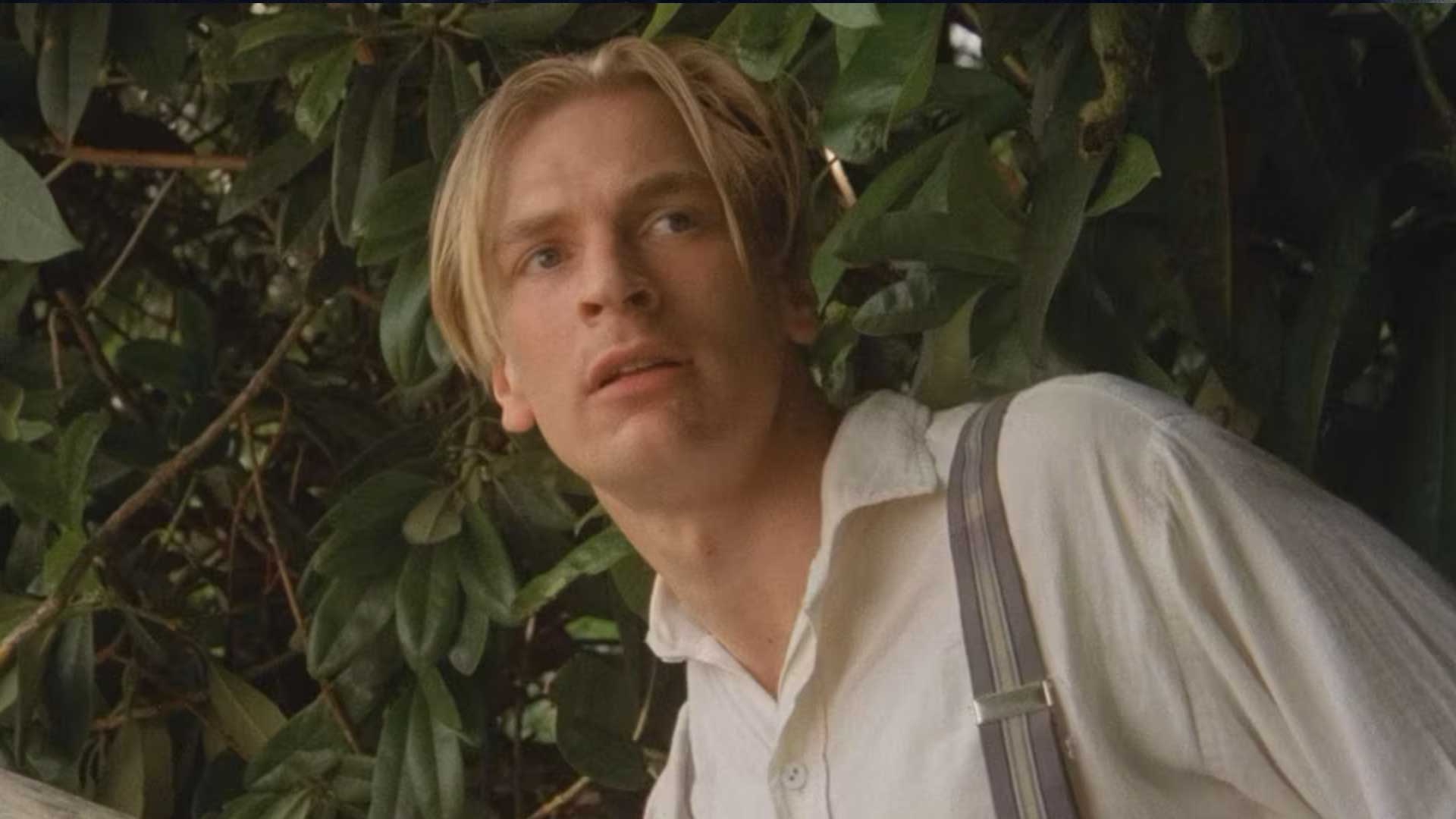 Julian Sands