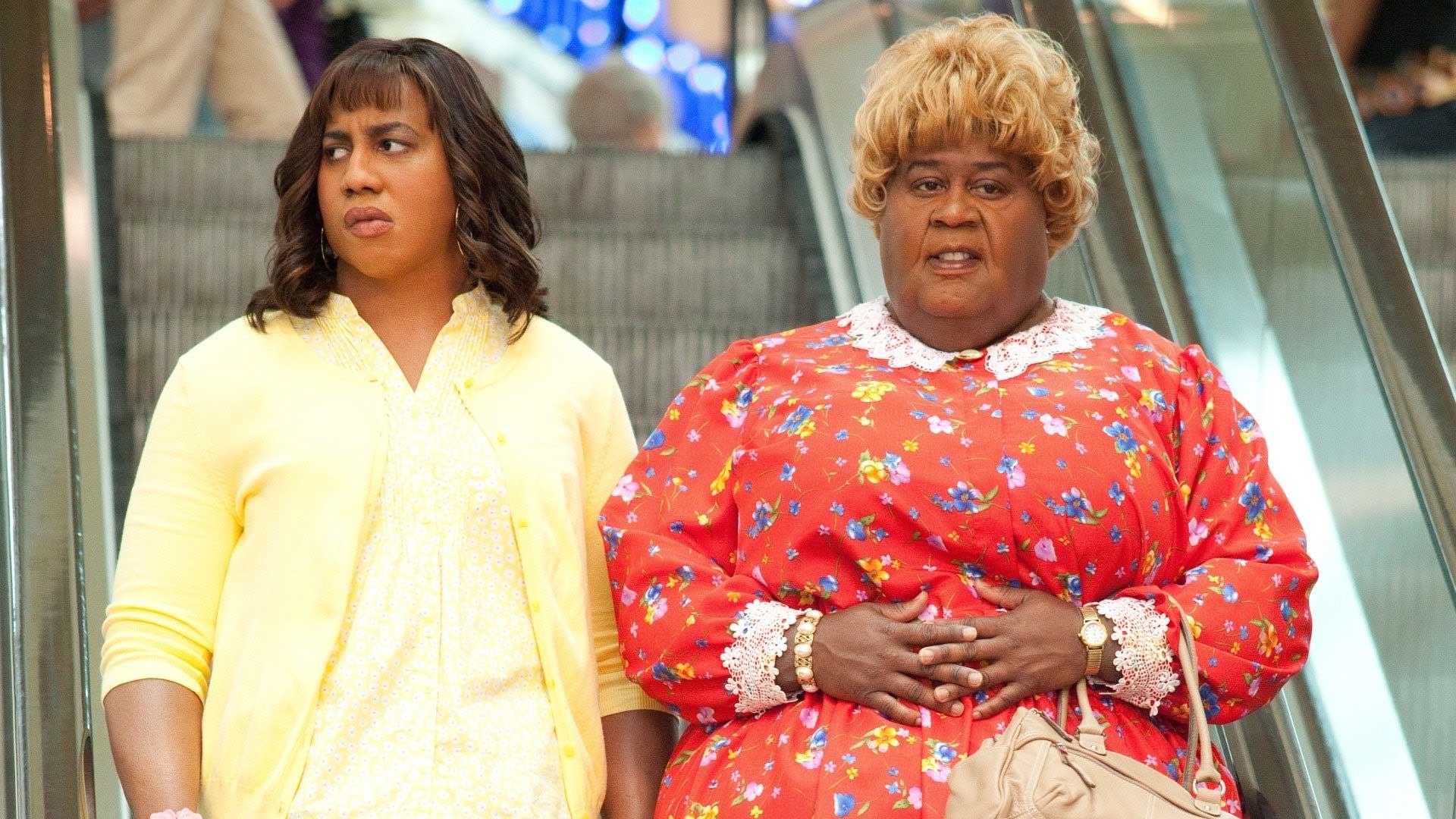 Martin Lawrence dresses big momma