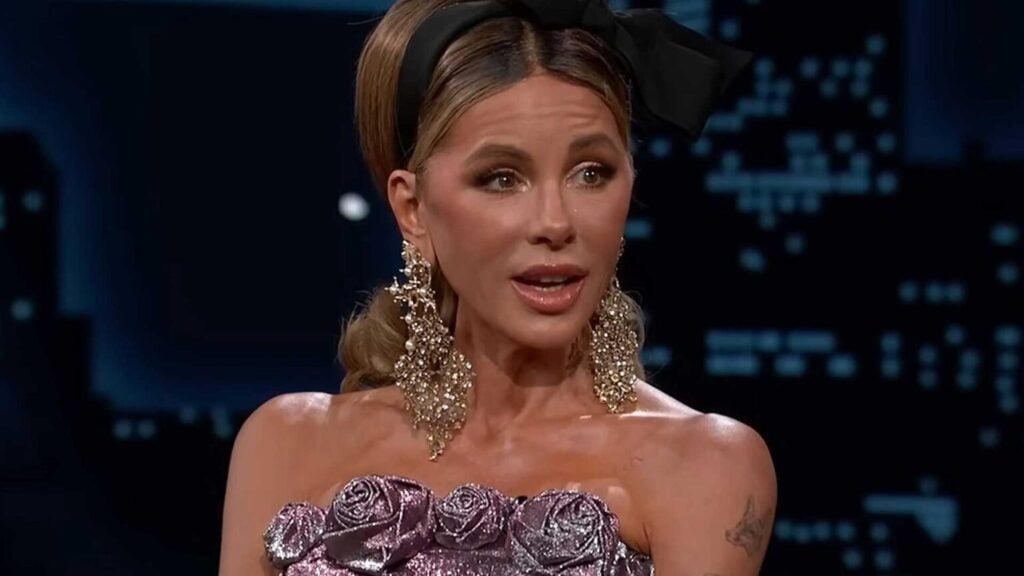 Kate-Beckinsale-Jimmy-Kimmel-Eggs-1536x864