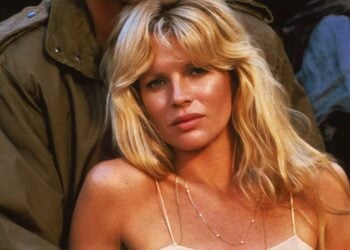 Kim Basinger Bond Girl Never Say Never Again