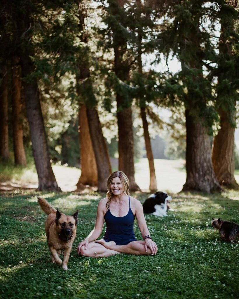 Mariel Hemingway Yoga Instagram