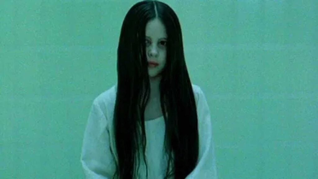 Daveigh Chase the ring