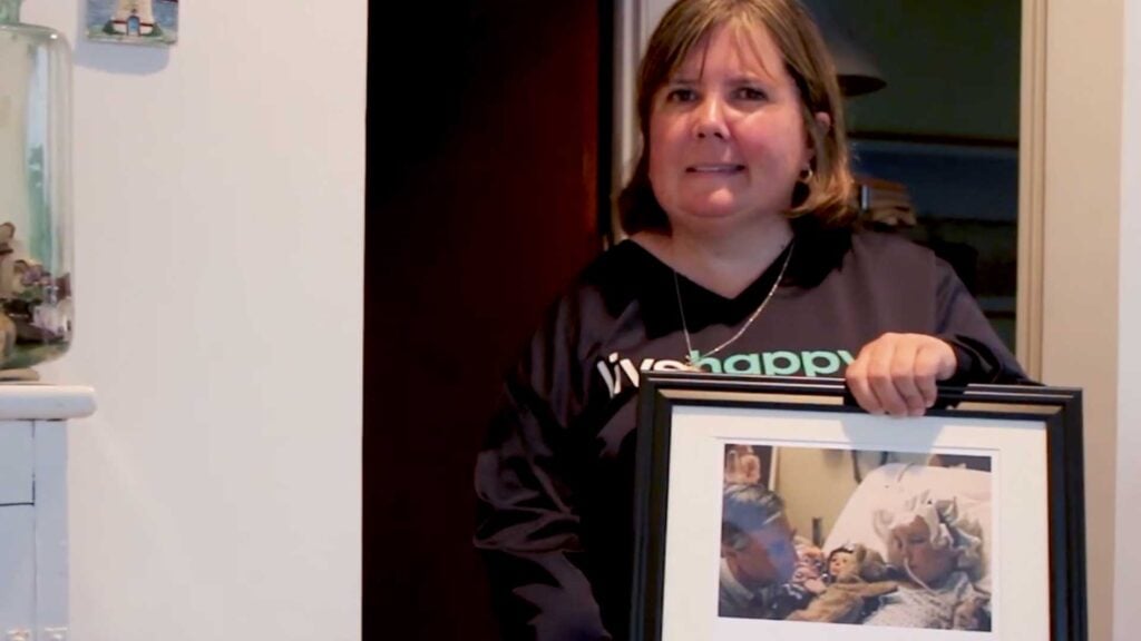 Mr Rogers Beth Usher Puppet Show In A Hospital Room