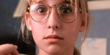 Young Allison Mack Actress