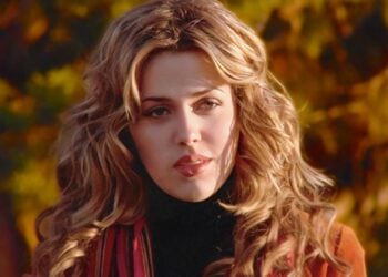 Maria Roswell Majandra Delfino