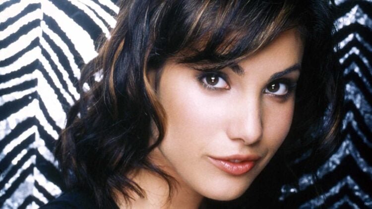 Sam McPherson Popular Carly Pope